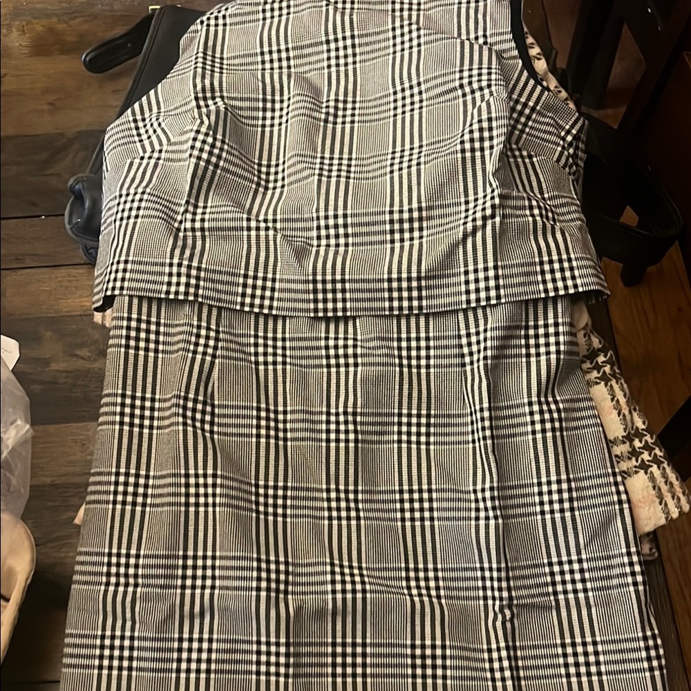 Banana Republic Black and White Strapless Sheath Dress